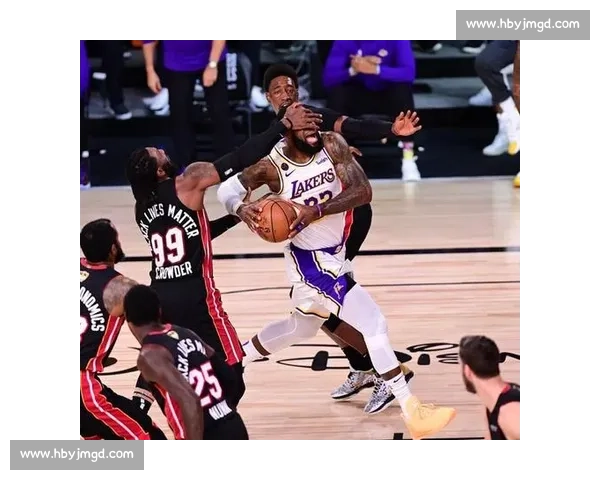 湖人大战热火全程回放 重磅对决精彩瞬间全景呈现